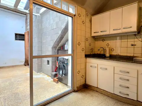 Depto Tipo Casa 6 ambientes con 3 baños