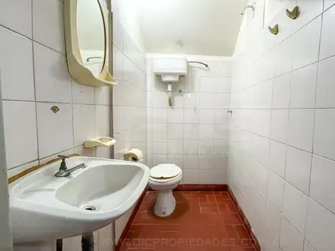 Local en Alquiler en Munro-Este, $ 1.000.000