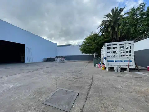 Galpon en Venta en Mataderos, USD 1.620.000