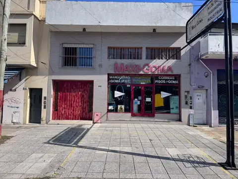 Intendente Manuel Quindimil al 900