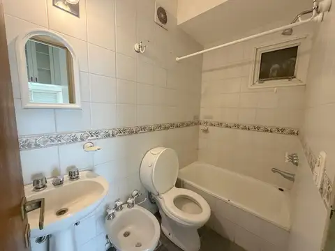 Monoambiente en alquiler, La Plata.