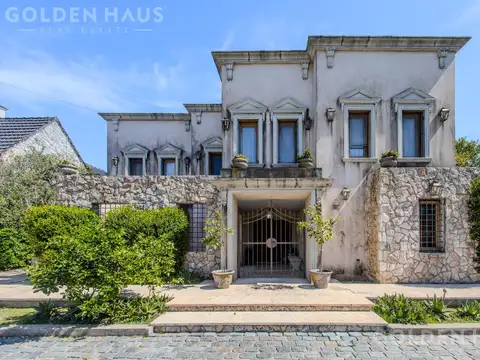 Casa en Venta de 5 dormitorios