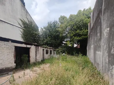 Terreno.321 m2. Valentin Vergara al 100.Boulogne.Zona Comercial