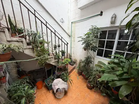 Depto Tipo Casa en Venta de 5 ambientes
