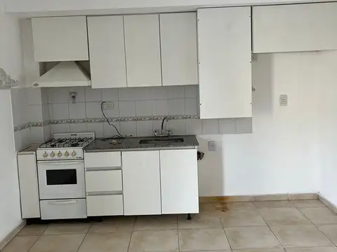 Departamento 1 ambiente con 1 baño