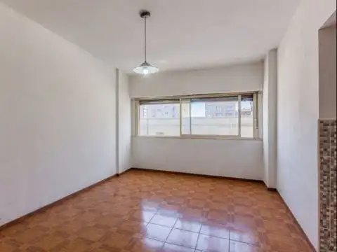 Cochabamba 400, Piso 3
