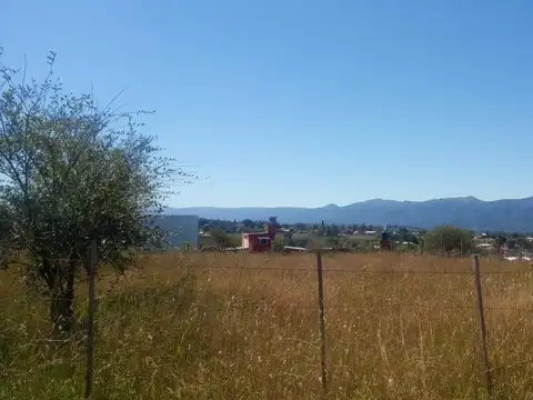 "Espectacular Lote en Parque Siquiman, Gran Vista"