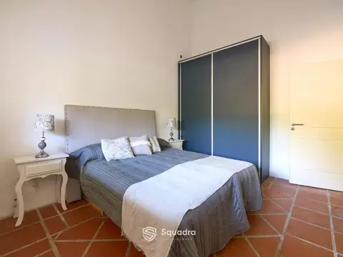 Casa 5 ambientes con 1 baño