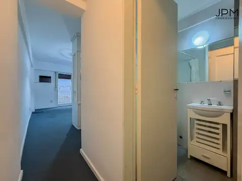 MANSILLA al 3400, ALTO PALERMO. Venta de 1 ambiente con PATIO cubierto, a metros del Alto Palermo