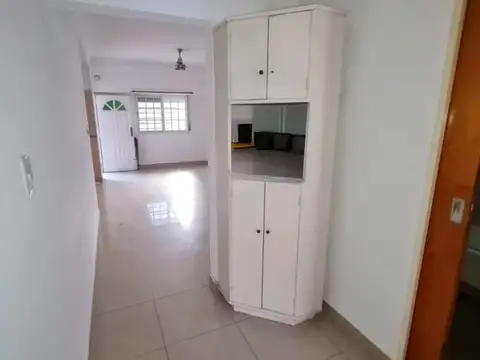 Depto Tipo Casa Monoambiente con 1 baño