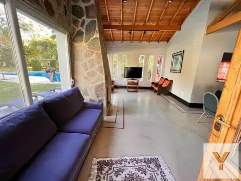 Casa en Alquiler al Oeste
