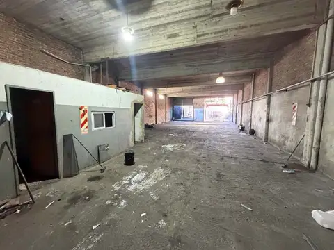 Avenida Carlos Pellegrini 3000