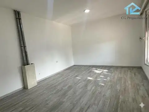 CASA A LA VENTA 2 DORMITORIOS, 2 CUADRAS BV LOS GRANADEROS