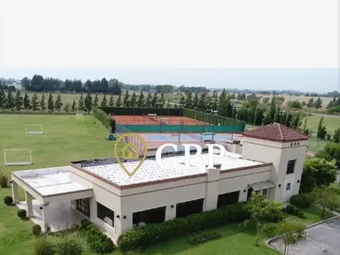 Terreno en Venta 20  mts Frente
