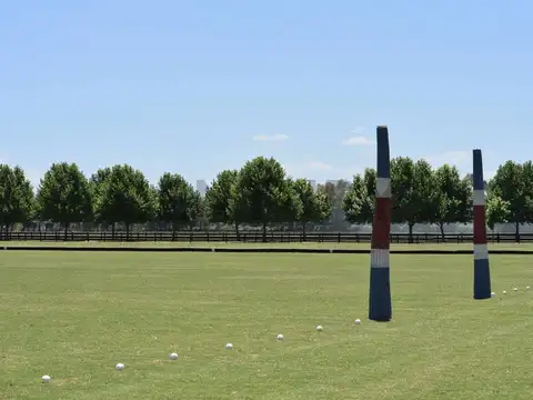 Terreno en Venta 51  mts Fondo