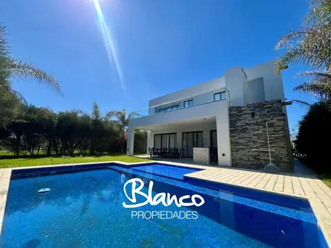 Casa  en Venta en Puertos, Escobar, G.B.A. Zona Norte