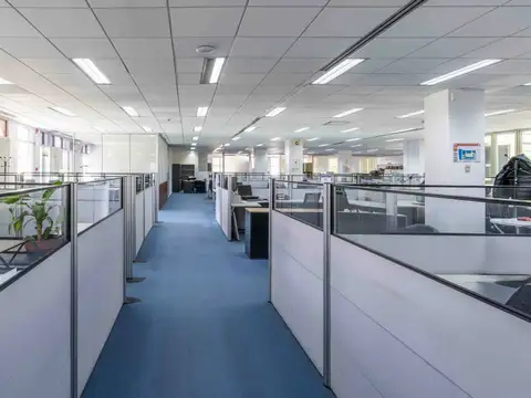 Av. Paseo Colón 500, Piso 6