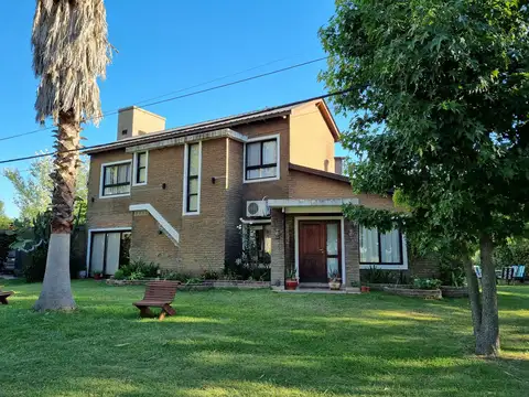 Casa de 2 dormitorios en Solares del Carcaraña