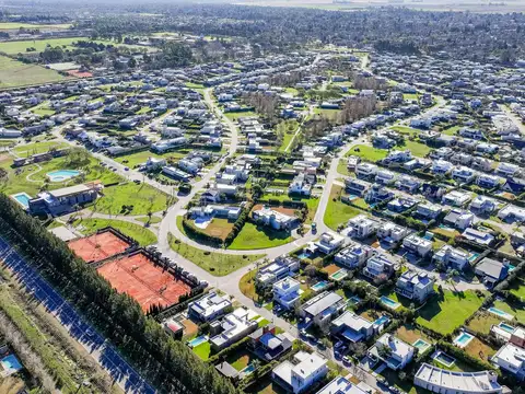 Terreno en Venta en San Sebastián, USD 215.000