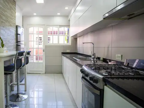 Depto Tipo Casa en Venta de 3 ambientes