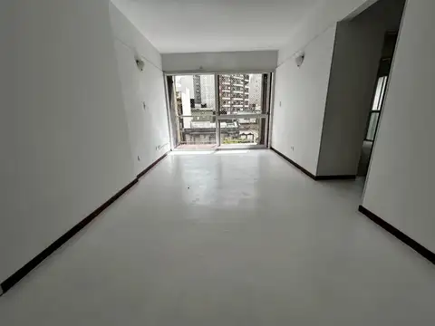 Departamento 3 Ambientes Balcon Frente amplia cocina  lavadero Muy Buen Estado