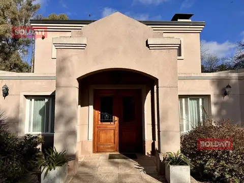 Casa en Venta de 4 dormitorios
