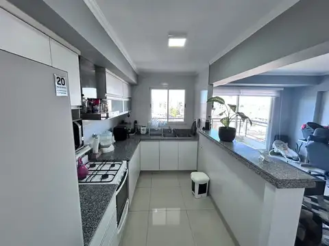 Departamento en Venta con 2 cocheras