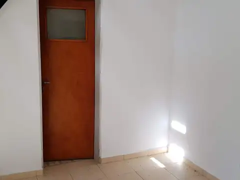Depto Tipo Casa en Venta 35 años