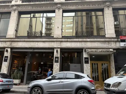 Avenida Hipólito Yrigoyen 800
