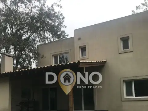 Casa 5 ambientes con 3 baños