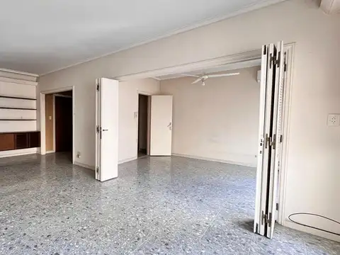 Departamento 4 ambientes con 2 baños