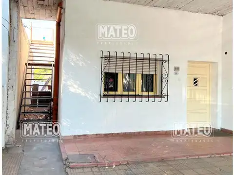 VIVIENDA CON LOCAL. UBICACIÓN ESTRATÉGICA PARA USO COMERCIAL