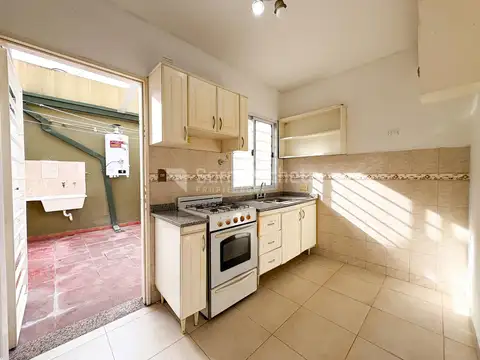 Depto Tipo Casa en Venta de 3 ambientes
