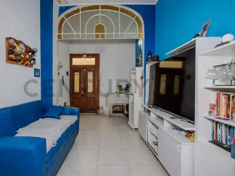 Varela 100, Piso 0
