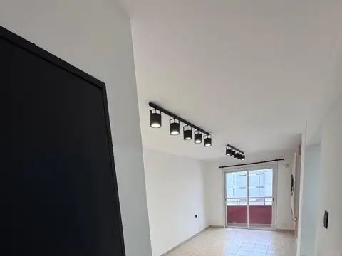 Jeronimo Luis De Cabrera 723 , Piso 9