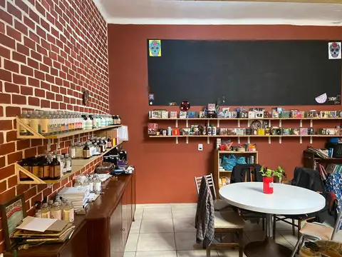 Depto Tipo Casa 3 ambientes con 2 baños