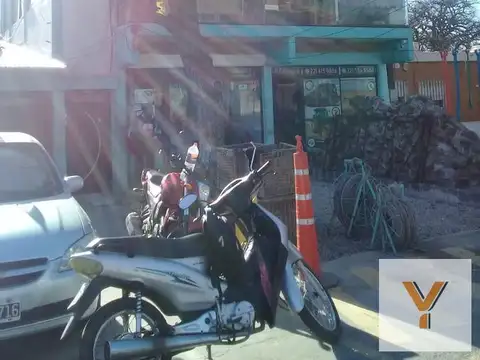 Oficina en Venta con 2 cocheras