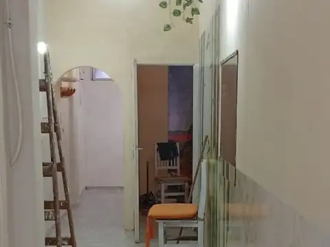 Oficina en Alquiler en Adrogue, $ 400.000