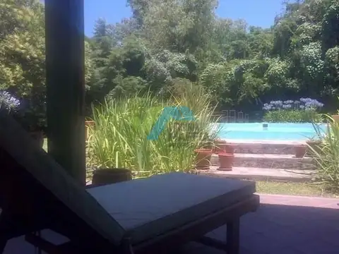 Casa en Venta en barrio El Zorzal 100