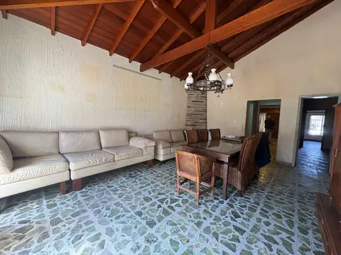 Dorrego 1500, Piso PB