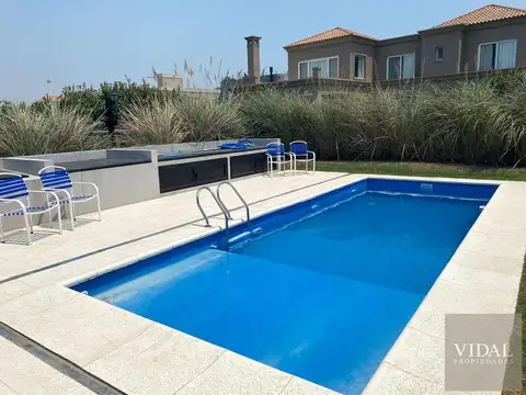 Casa venta Altos de Campo Grande Pilar