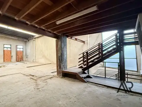 VENTA DOS EDIFICIOS COMERCIALES DOS PADRONES CONTIGUOS CENTRO TERRENO