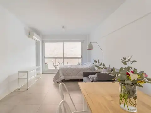 Echeverria 2000, Piso 6