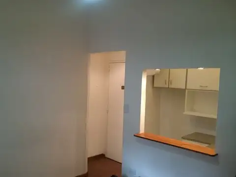 Oficina en Alquiler en Recoleta, $ 650.000