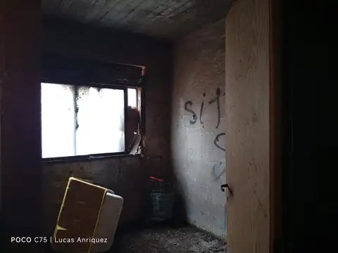 Casa 4 ambientes con 1 baño