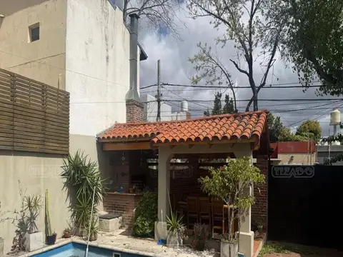 Casa Chalet  en Venta en Olivos, Vicente López, G.B.A. Zona Norte