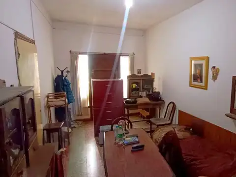 Depto Tipo Casa en Venta en Ramos Mejía, USD 63.000
