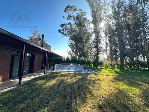 Casa 4 ambientes con 3 baños