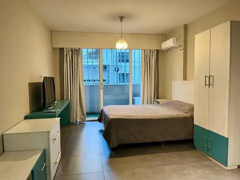 Arevalo 2700, Piso 1