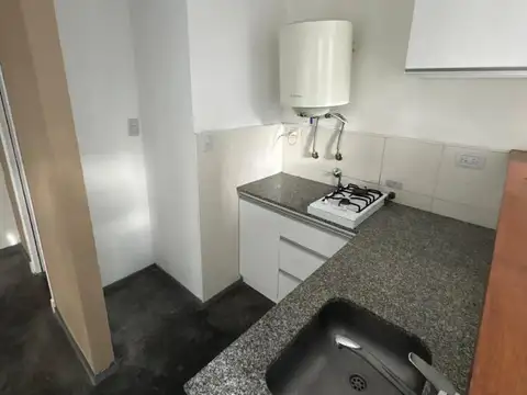 Depto Tipo Casa Monoambiente con 1 baño